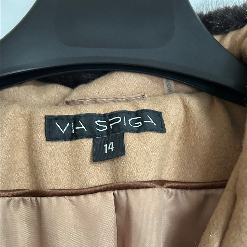 Via Spiga Tan Wool Blend Coat with Dark Brown Details - Picture 2 of 7